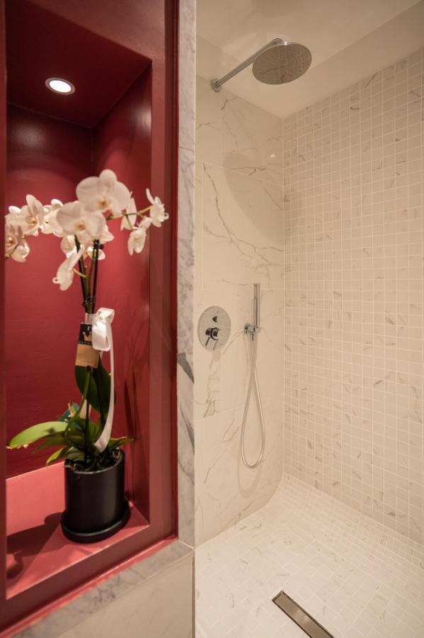 Alnis Boutique Villa คอนสตันซา ภายนอก รูปภาพ