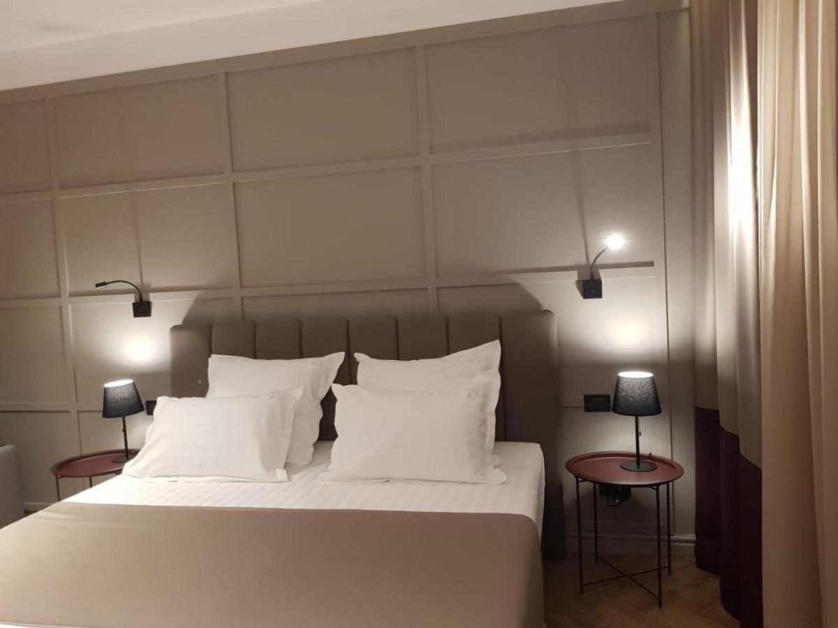 Alnis Boutique Villa คอนสตันซา ภายนอก รูปภาพ