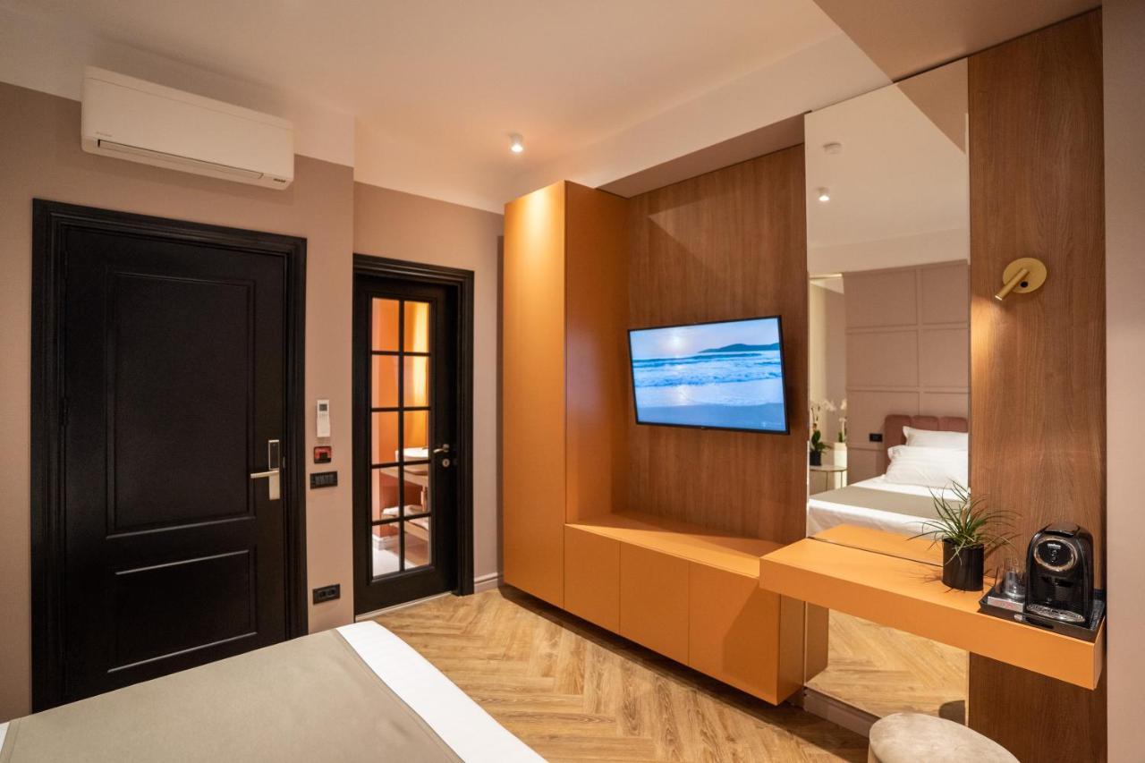 Alnis Boutique Villa คอนสตันซา ภายนอก รูปภาพ