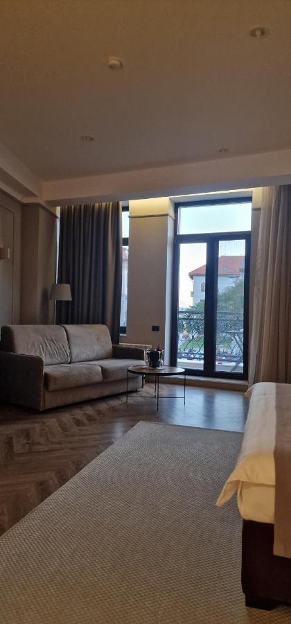 Alnis Boutique Villa คอนสตันซา ภายนอก รูปภาพ